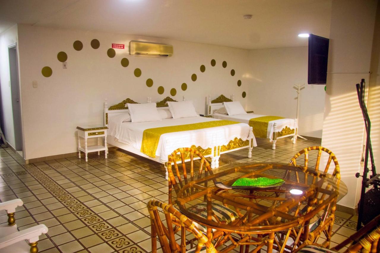 Hotel Mall Santana Del Rio La Dorada Luaran gambar