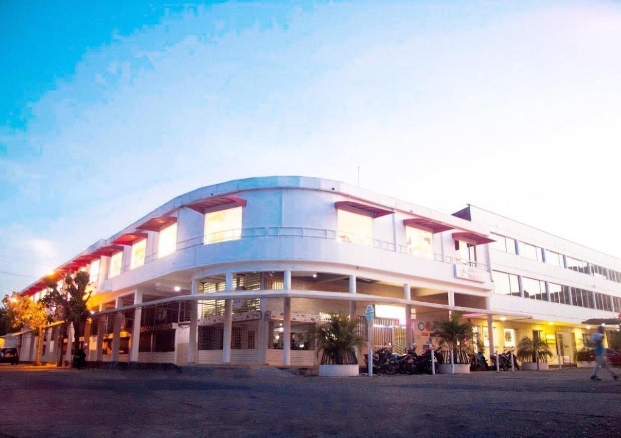 Hotel Mall Santana Del Rio La Dorada Luaran gambar
